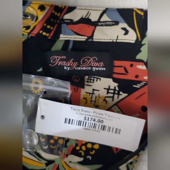 NWT Pirate Treasure Trixie Trashy Diva L - Picture 2 of 7